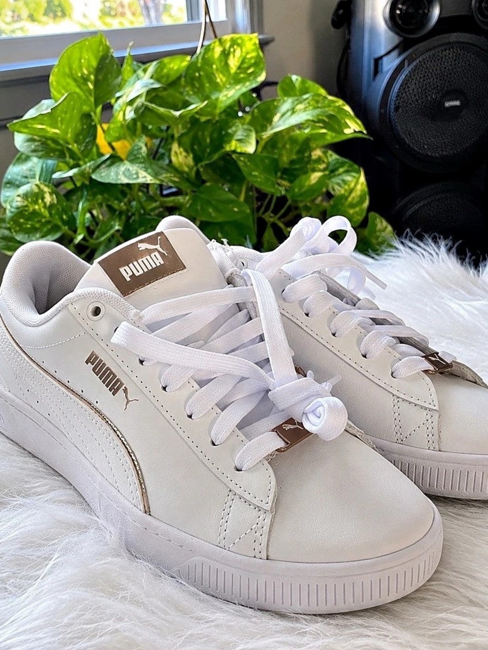 PUMA White Sneakers – New & Never Worn 🤍✨